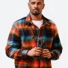 Poppa's House S01 Damon Shirt Actor IMage