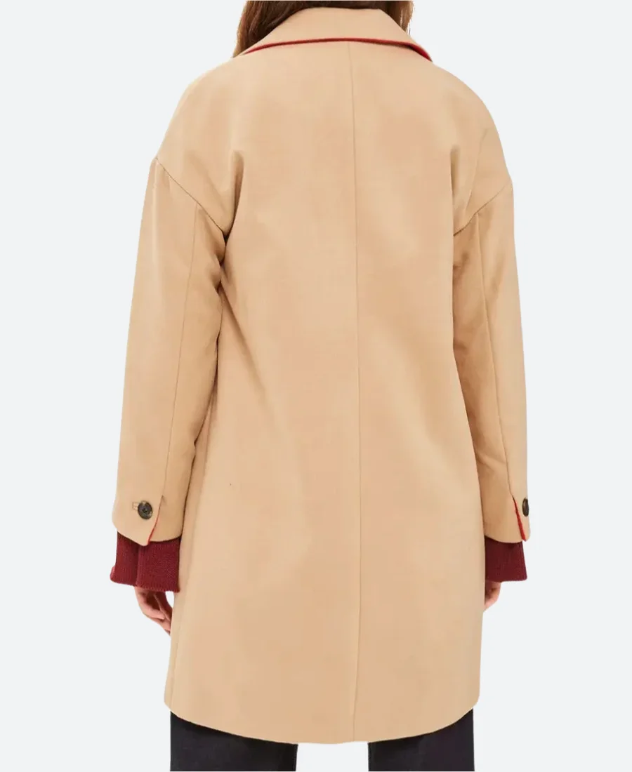 Yellowstone S04 Summer Higgins Trench Coat Back IMage