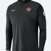 New York Knicks Quarter Jacket Front Image
