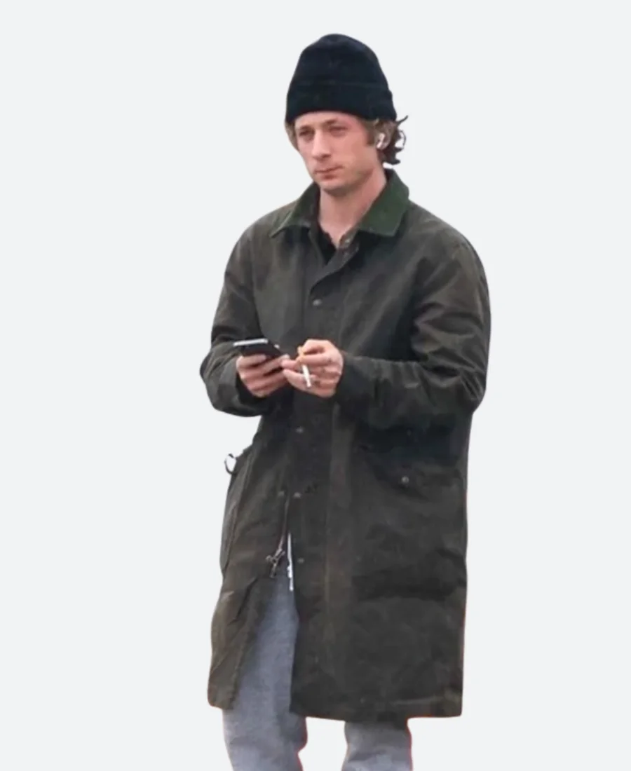 The Bear S3 Carmen Carmy Berzatto Trench Coat Front Image